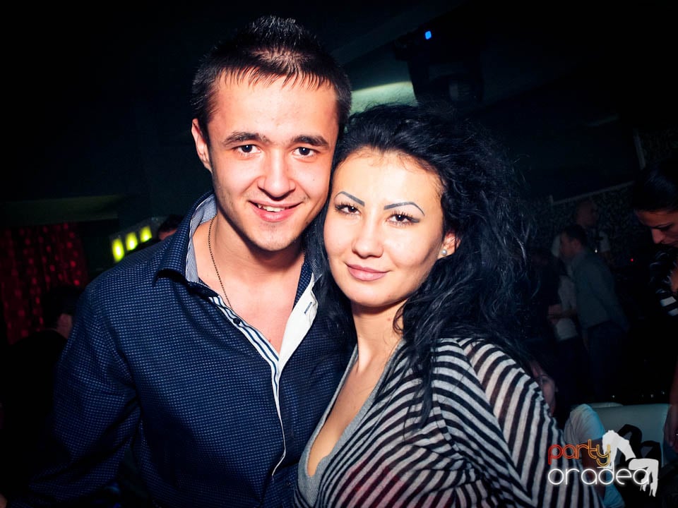 Petrecerea continuă în Club Life,