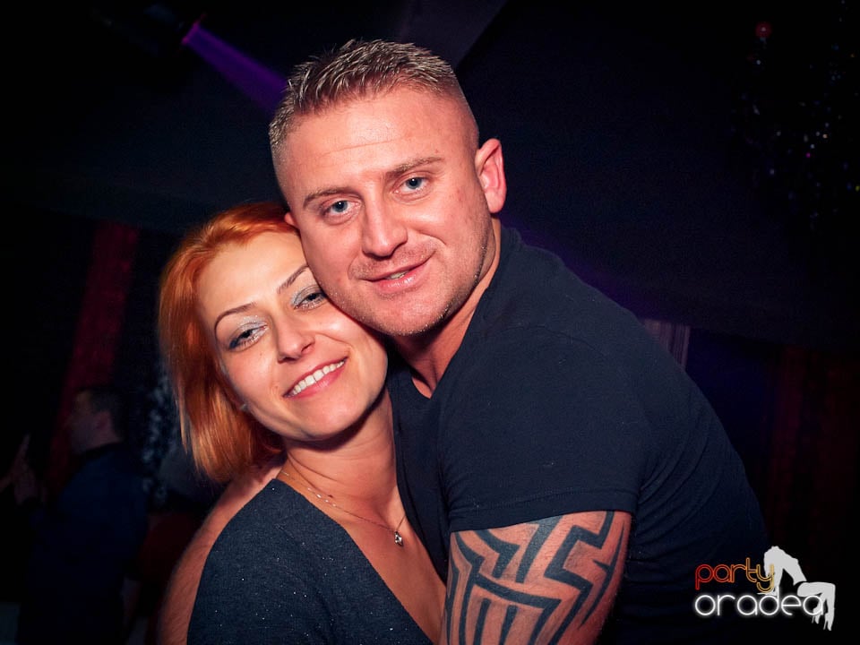 Petrecerea continuă în Club Life,