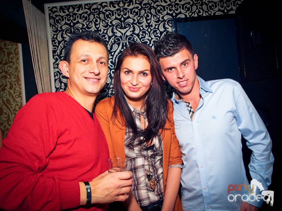 Petrecerea continuă în Club Life,