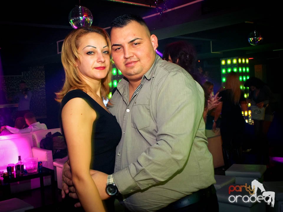 Petrecerea continuă în Club Life,