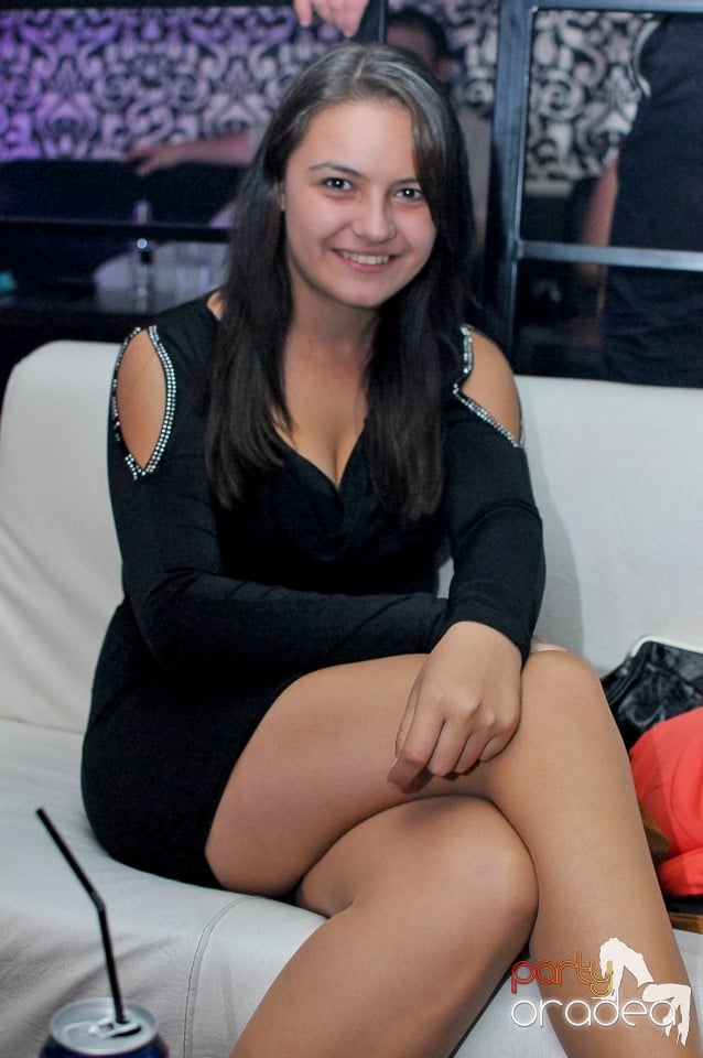 Petrecerea continuă în Club Life, 