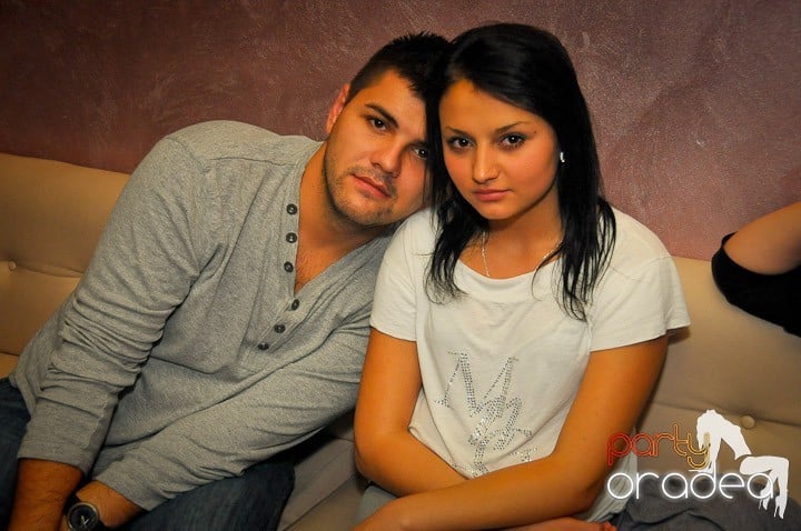 Petrecerea continuă în Club Rio, 