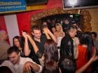 Petrecerea continuă în Downtown şi sâmbătă