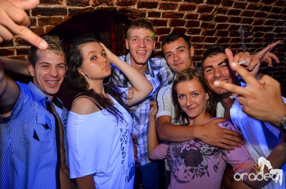Petrecerea de marţi - NMD Student Party,