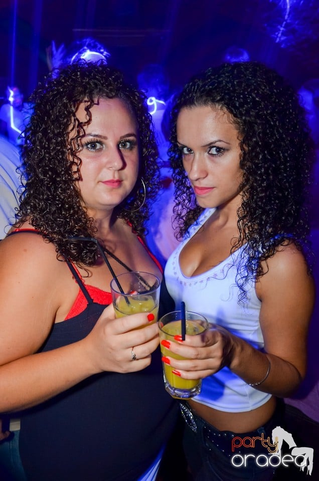 Petrecerea de marţi - NMD Student Party,