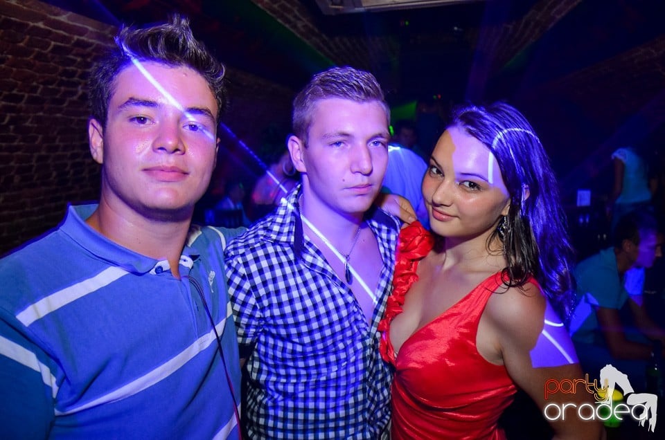 Petrecerea de marţi - NMD Student Party,