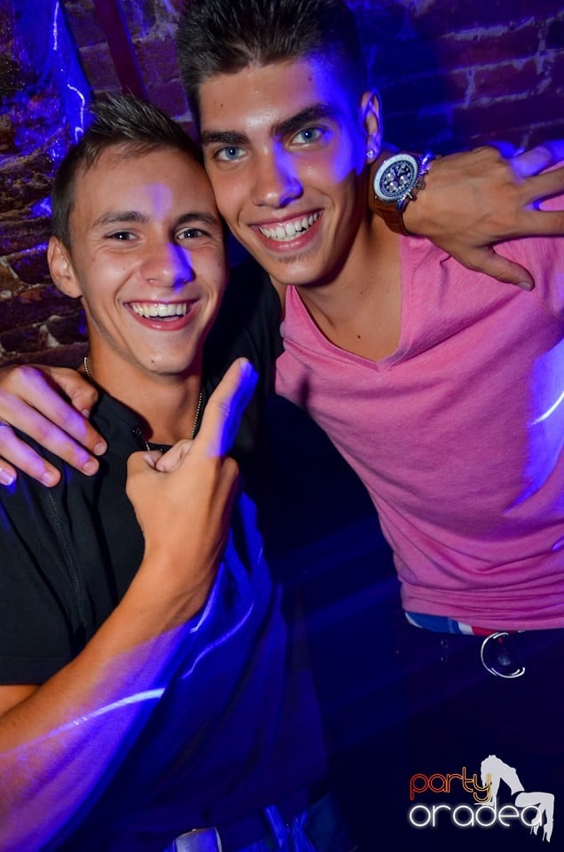 Petrecerea de marţi - NMD Student Party,