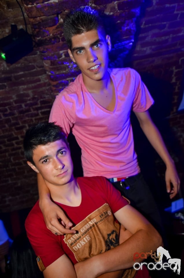 Petrecerea de marţi - NMD Student Party,