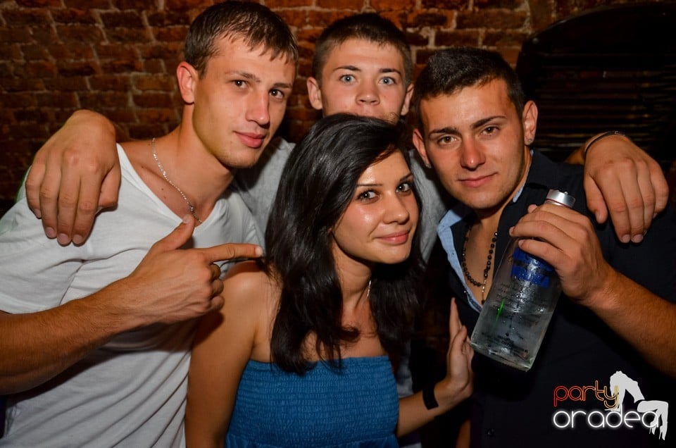 Petrecerea de marţi - NMD Student Party,