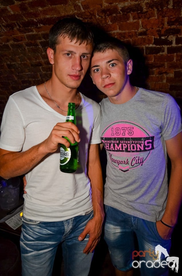 Petrecerea de marţi - NMD Student Party,