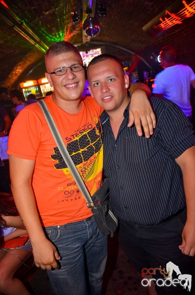 Petrecerea de marţi - NMD Student Party,