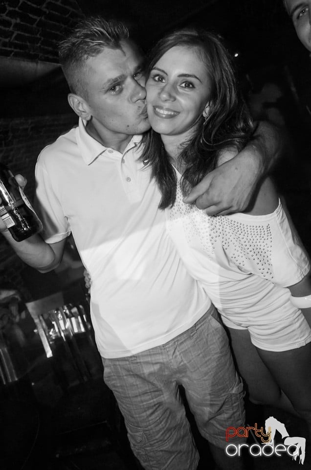 Petrecerea de marţi - NMD Student Party,