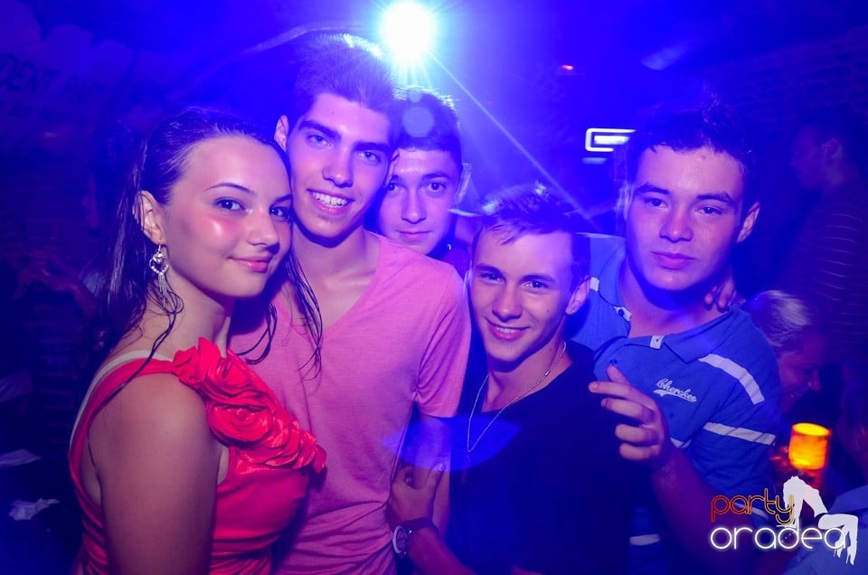 Petrecerea de marţi - NMD Student Party,
