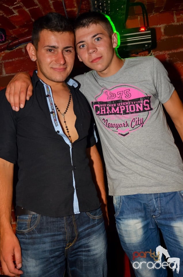 Petrecerea de marţi - NMD Student Party,