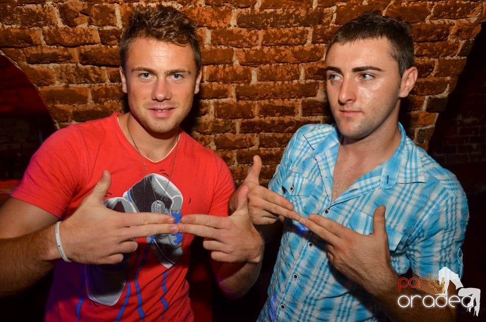 Petrecerea de marţi - NMD Student Party,