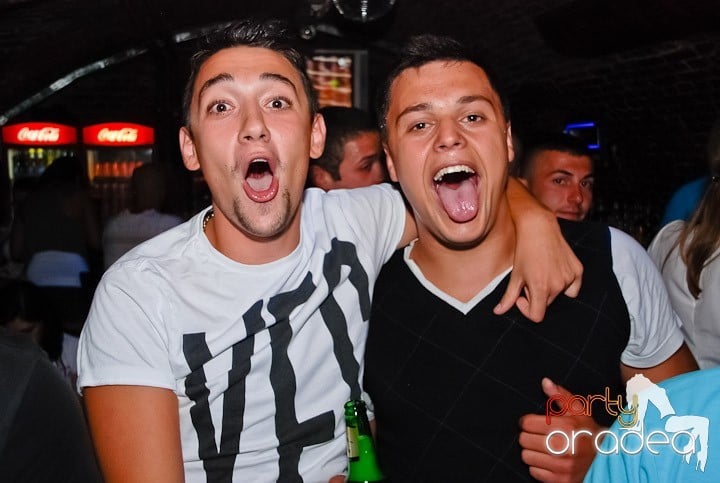 Petrecerea de miercuri în Escape, 