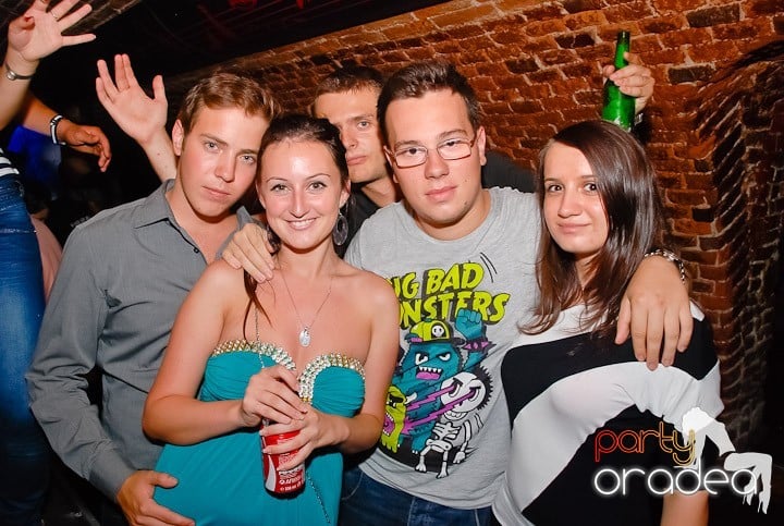 Petrecerea de miercuri în Escape, 