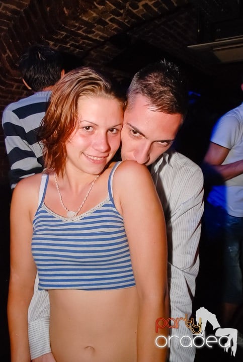 Petrecerea de miercuri în Escape, 