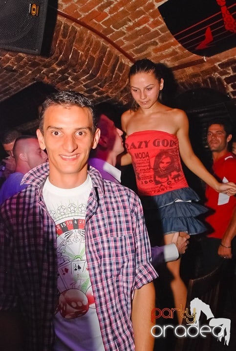 Petrecerea de miercuri în Escape, 