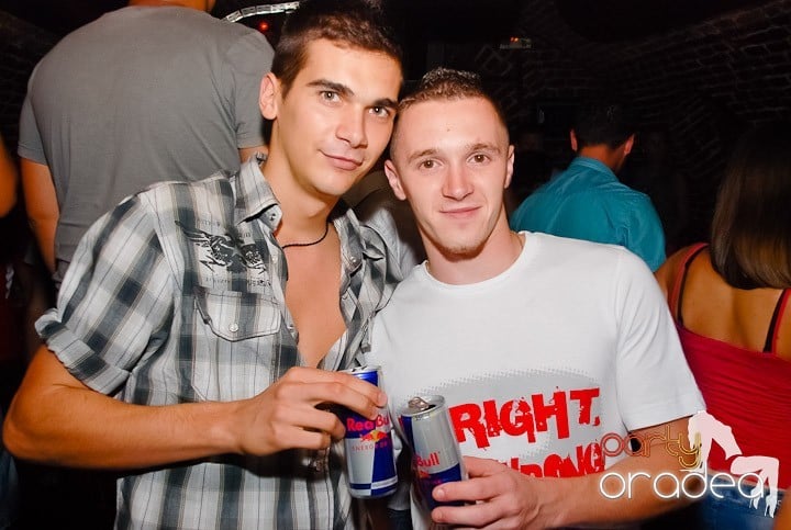 Petrecerea de miercuri în Escape, 