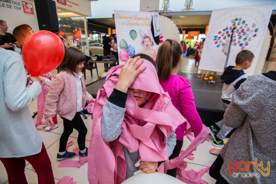 Petrecerea Iepurașilor cu Toppolina și Hapciu, Lotus Center