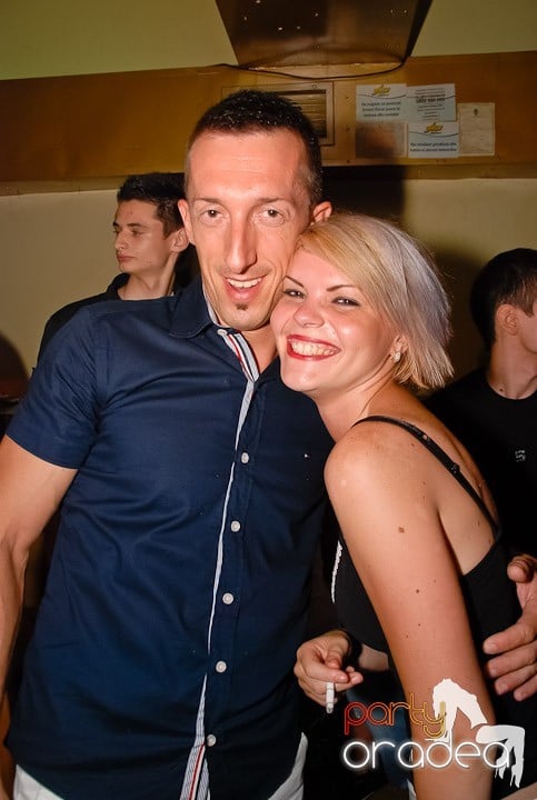 Petrecerea Kamikaze continuă, 