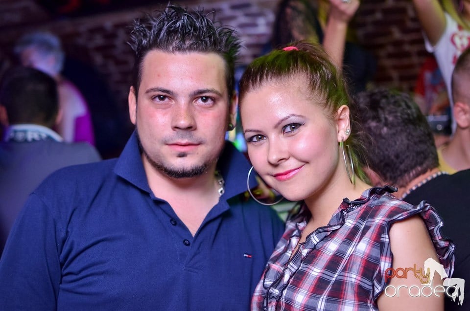 Petrecerea nu se opreşte!, 