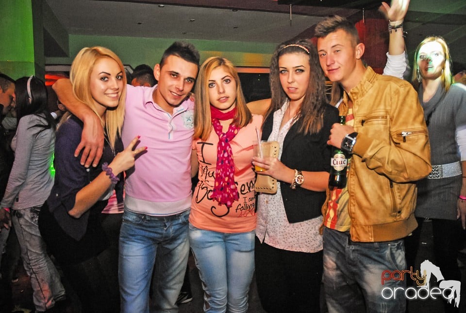 Pezsgő Party, Royal Party House