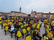 Piaţa Unirii în timpul meciului cu Franţa