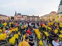 Piaţa Unirii în timpul meciului cu Franţa