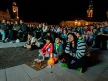 Piaţa Unirii în timpul meciului cu Franţa