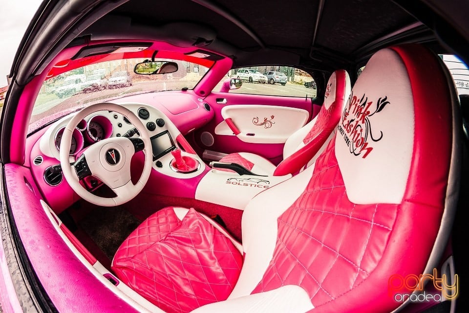 Pink Fashion, Crazy Tuning