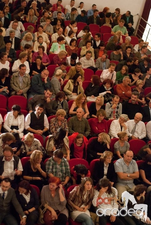 Podu' în Filarmonica de Stat Oradea, Filarmonica de Stat Oradea