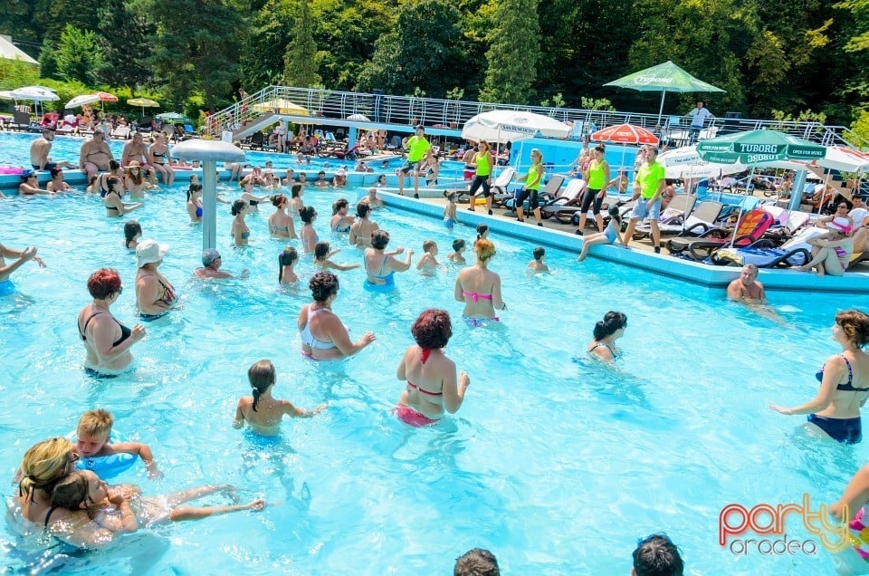 Pool Party, Hotel Internaţional