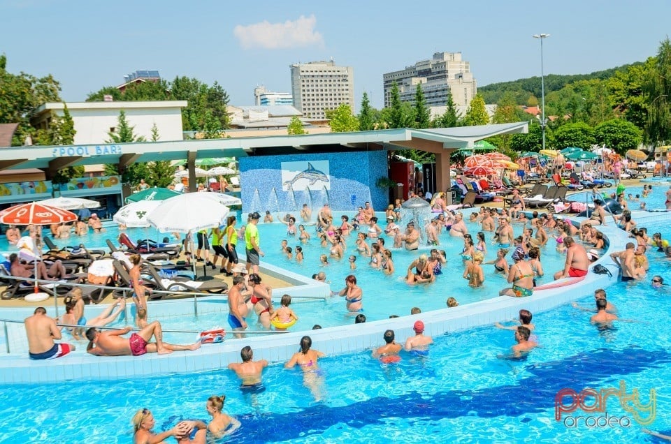 Pool Party, Hotel Internaţional