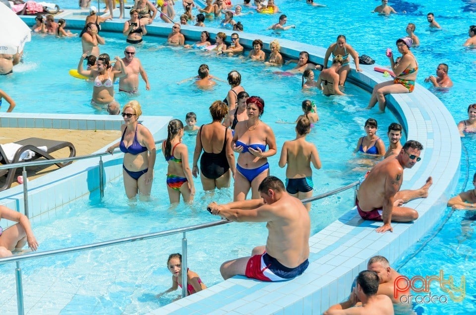 Pool Party, Hotel Internaţional