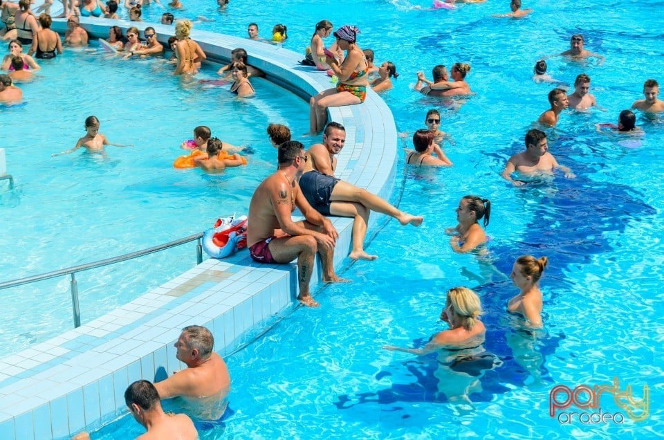 Pool Party, Hotel Internaţional