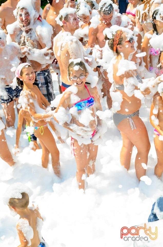 Pool Party, Hotel Internaţional