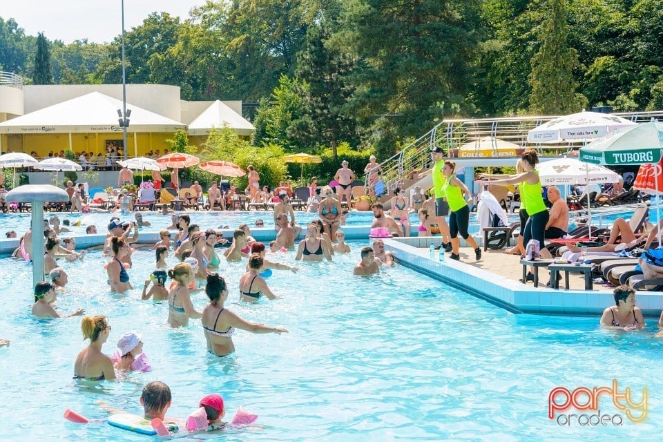 Pool Party, Hotel Internaţional