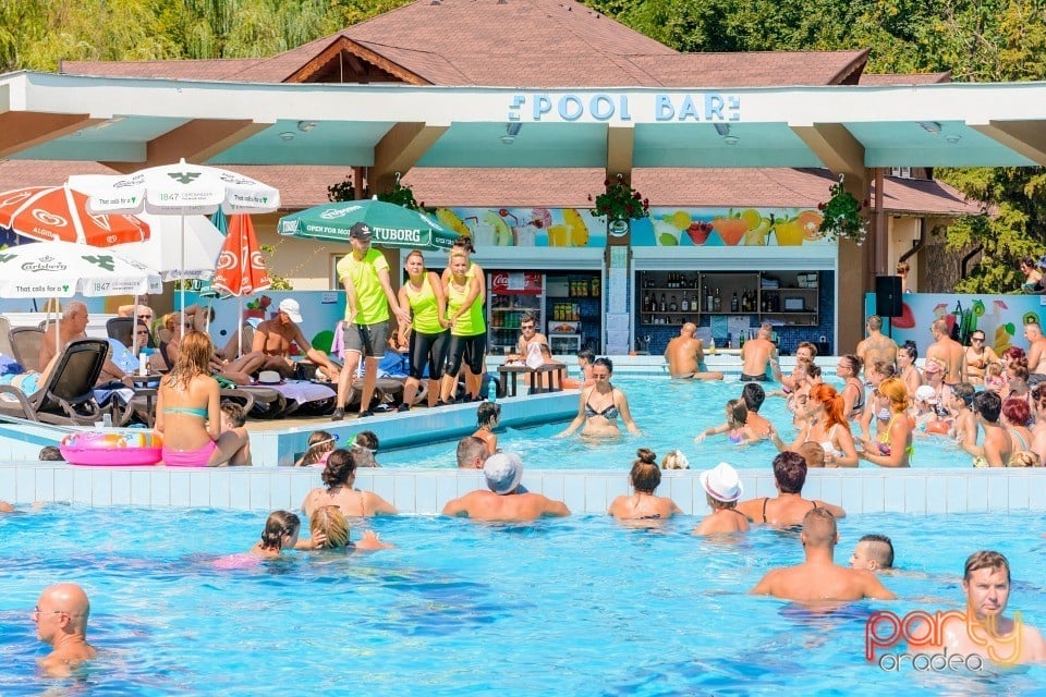 Pool Party, Hotel Internaţional