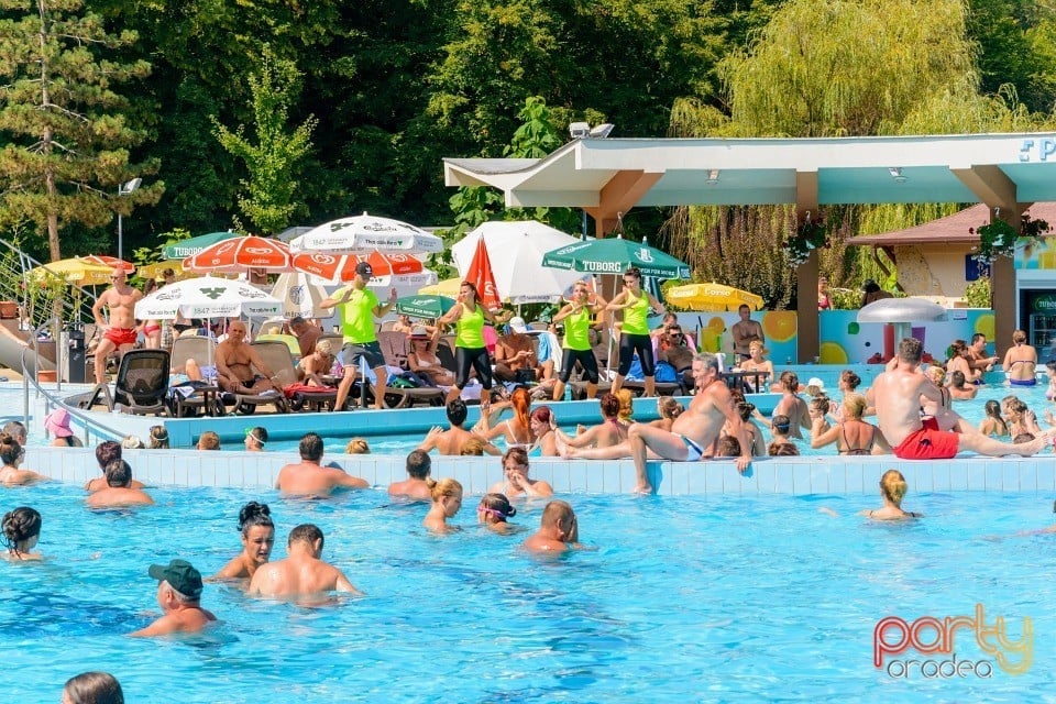 Pool Party, Hotel Internaţional