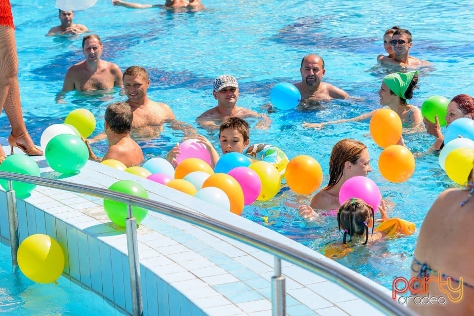 Pool Party, Hotel Internaţional