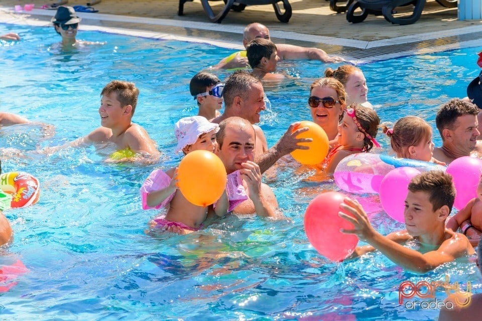 Pool Party, Hotel Internaţional