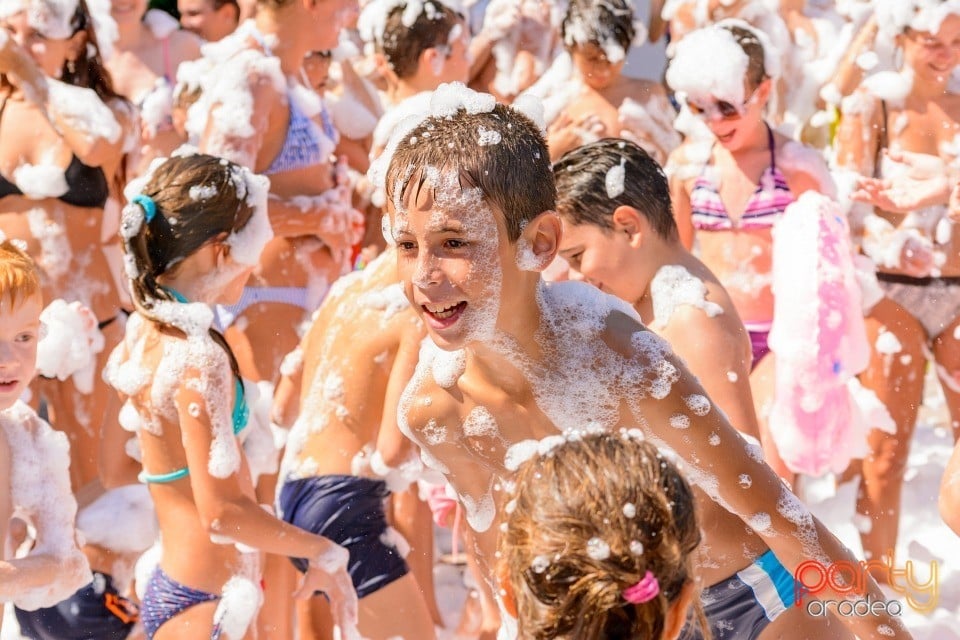 Pool Party, Hotel Internaţional