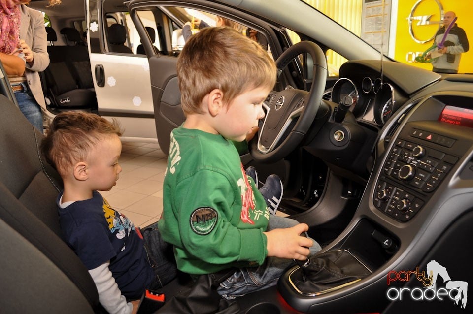 Porţi deschise Opel 24-25 februarie, Opel West Oradea