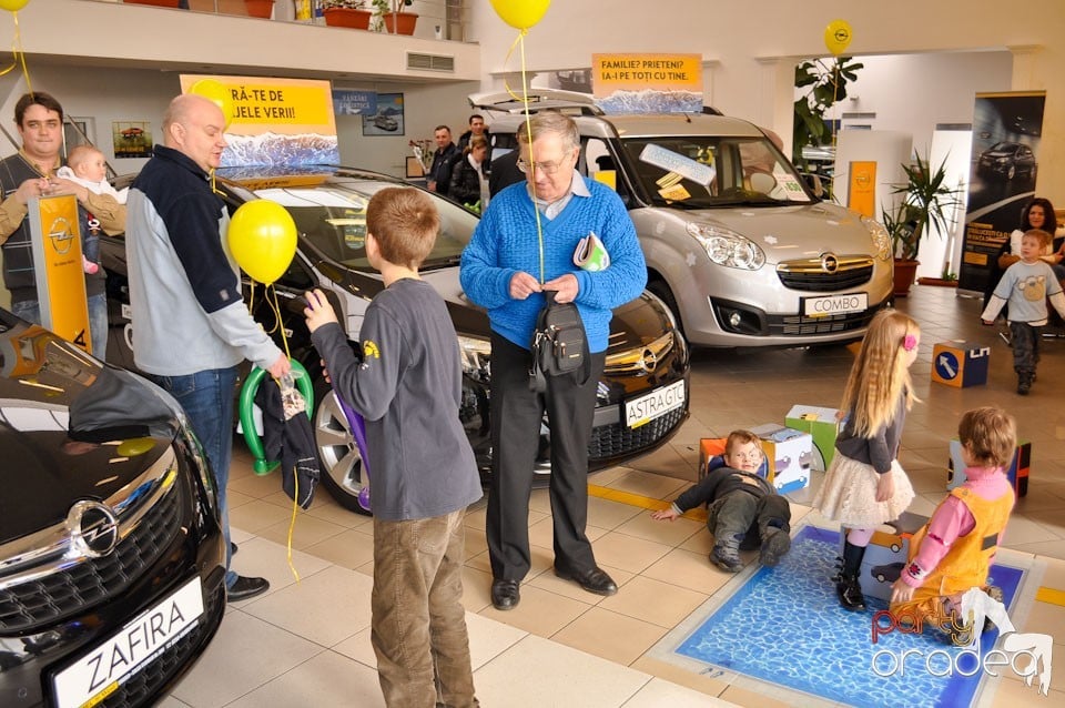 Porţi deschise Opel 24-25 februarie, Opel West Oradea