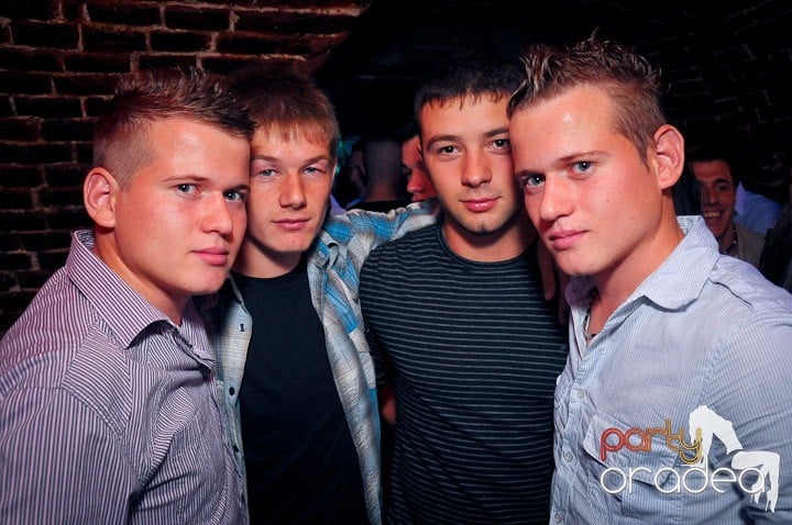 Poze petrecere Escape, 