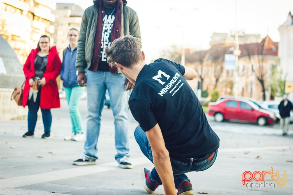 Pregătiri pentru Nymphea Dance, Mens Mentis