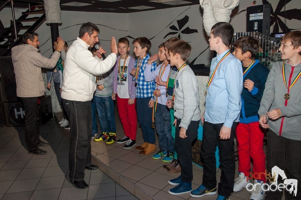 Premiere şi petrecere FC Bihor grupa 2000,