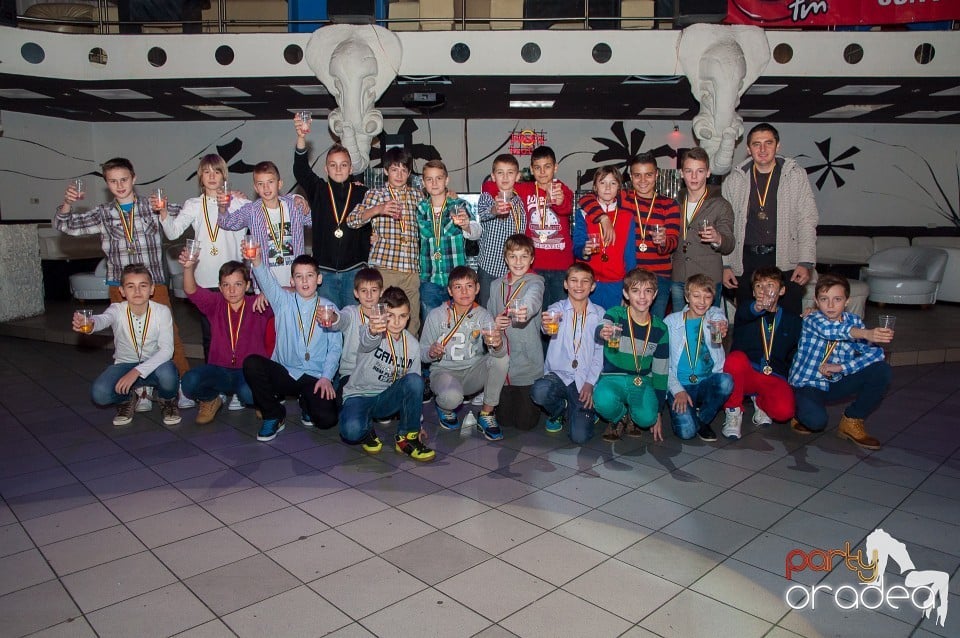 Premiere şi petrecere FC Bihor grupa 2000,